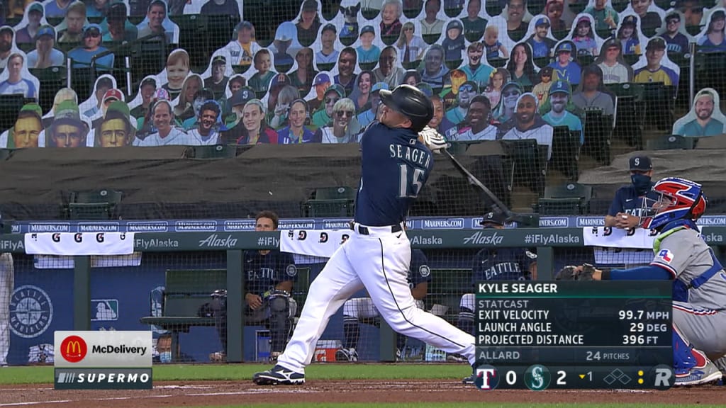 Kyle Lewis, Kyle Seager, and Evan White all go deep in the top of