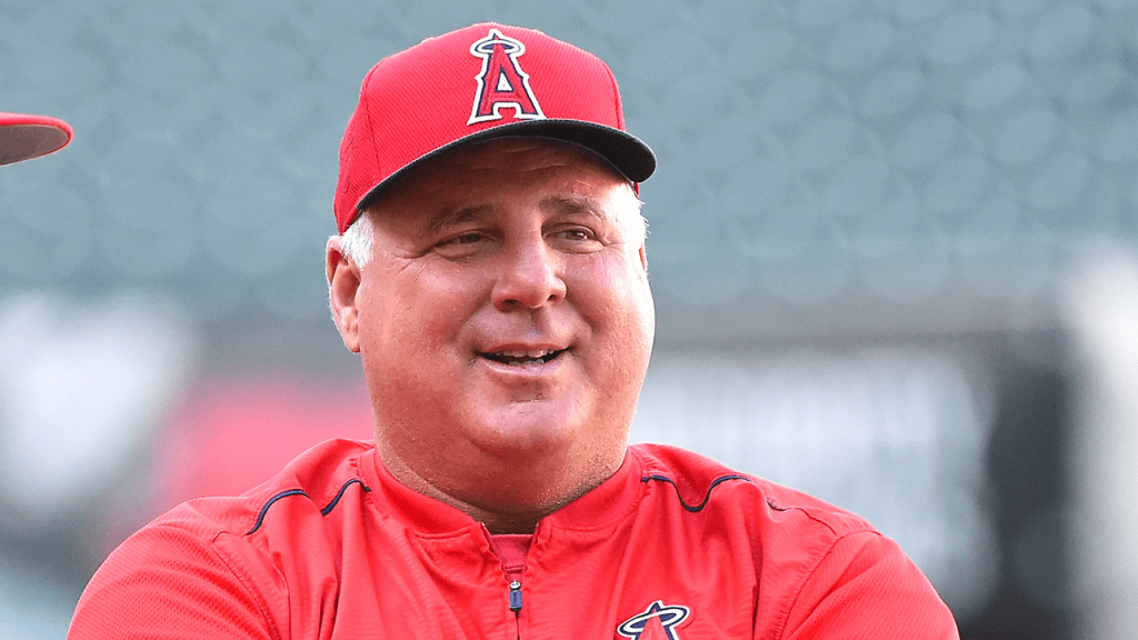 Mike Scioscia wants to continue managing