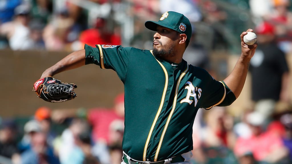 A's left-hander Felix Doubront is battling a left elbow strain. (Christian Petersen/Getty Images)