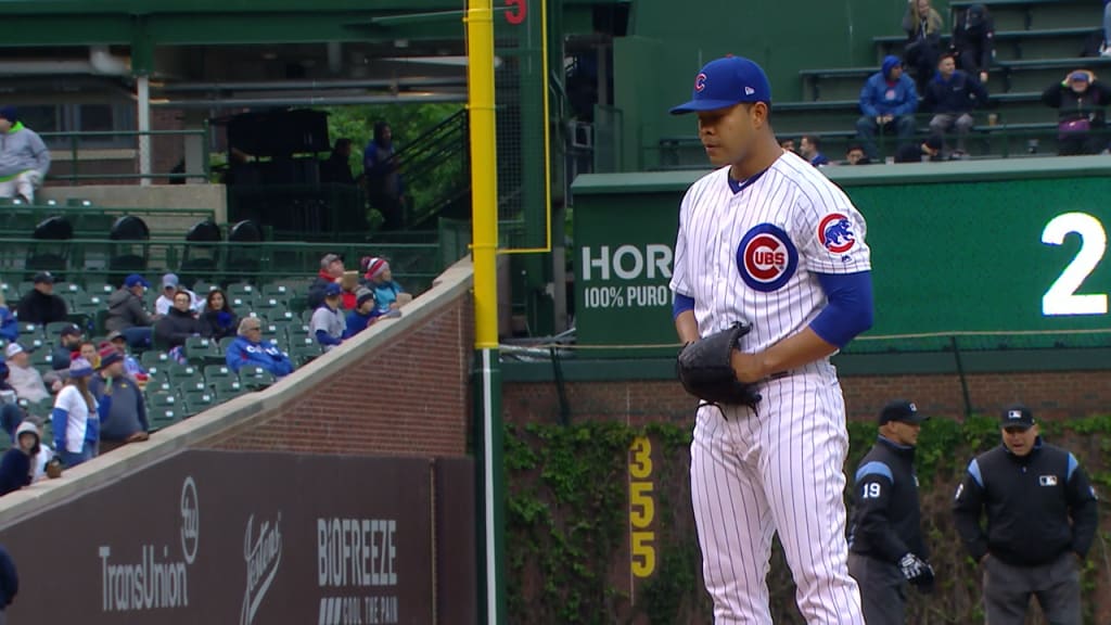 Baez delivers clutch hit, but Cubs hold off Tigers