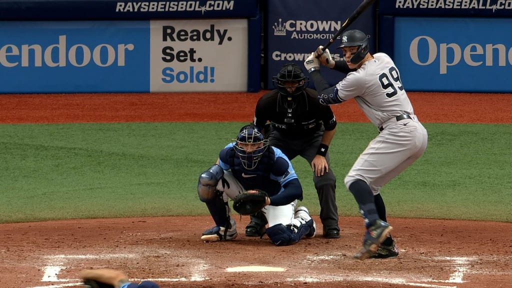 Aaron Judge's solo homer