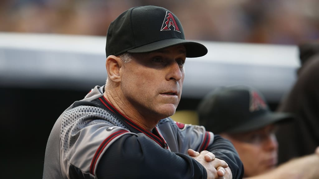 Chip Hale and his coaching staff visited The Hill neighborhood of St. Louis after Saturday's loss. (AP)