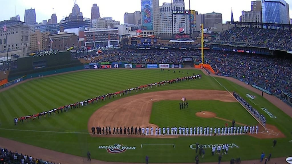 Late Kimera Bartee honored by Tigers in pregame ceremony