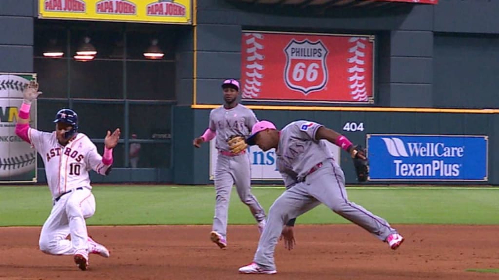 Beltre exits with an injury