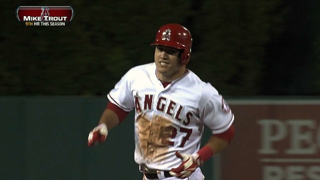 Mike Trout hits for cycle, Josh Hamilton homers as Angels blast