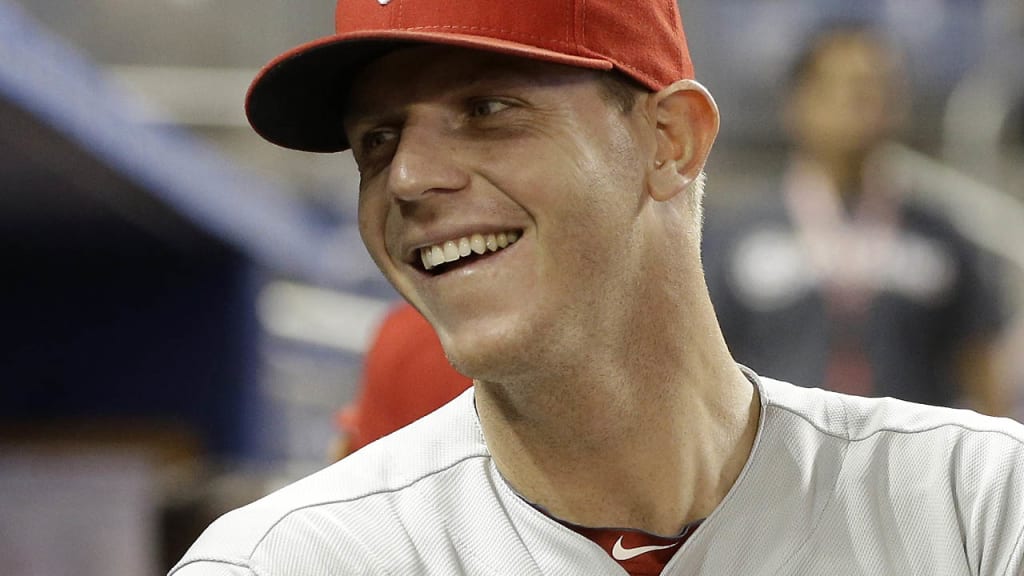 Justin De Fratus signed a Minor League deal with the Mariners after he was designated for assignment this spring. (AP)