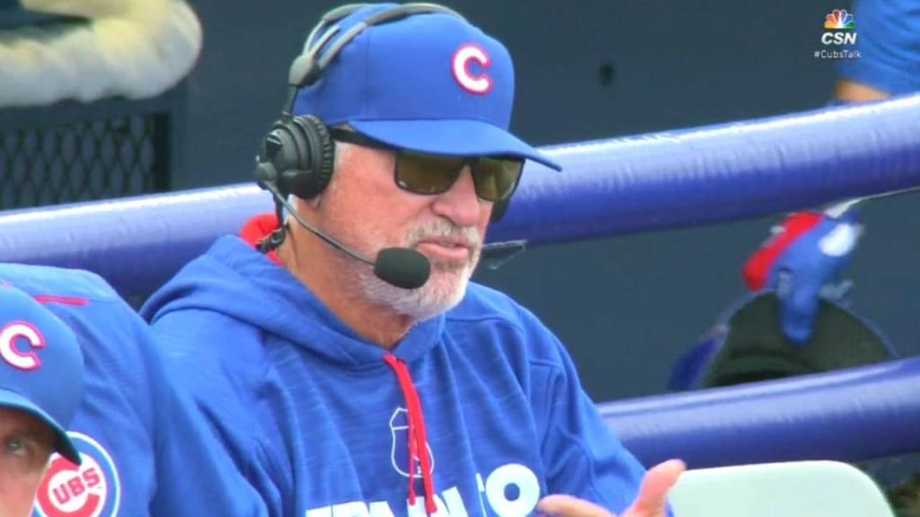 Chicago Cubs Manager Joe Maddon Is Frustrated by His Apple iPad