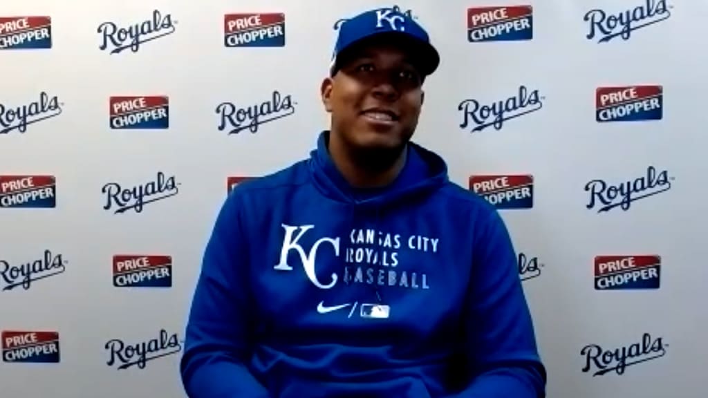 Home Run Derby All Star Salvador Perez orders a custom chain from Chase  Gregory Jewelers.