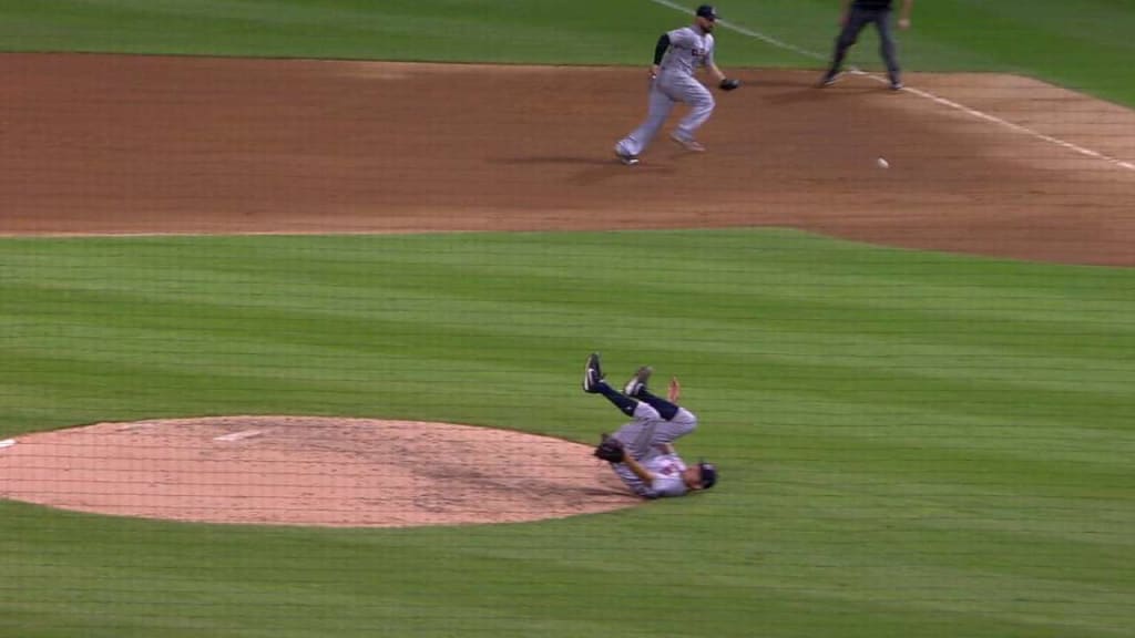 Bauer exits with ankle injury