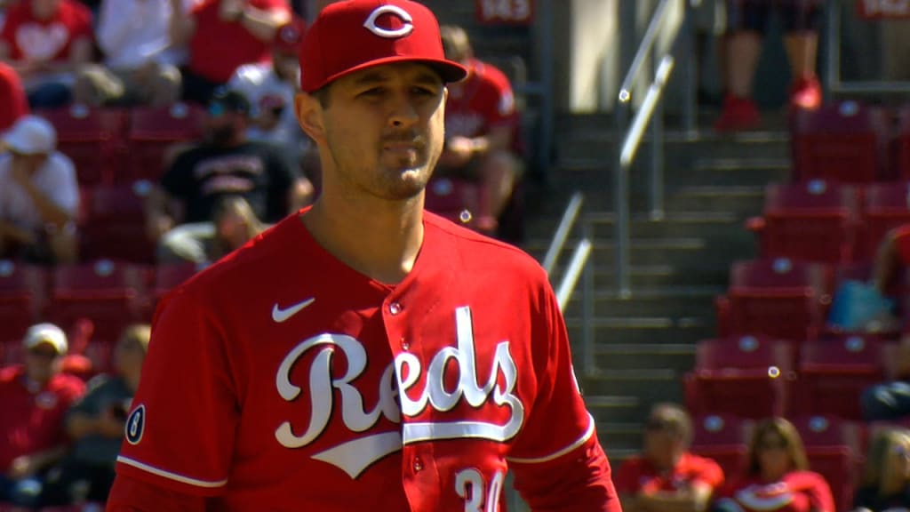 Why you should give this young Cincinnati Reds team a chance