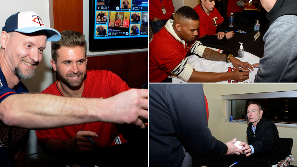 As with past TwinsFests, the 2018 event will feature autograph sessions and photo opportunities. (AP)