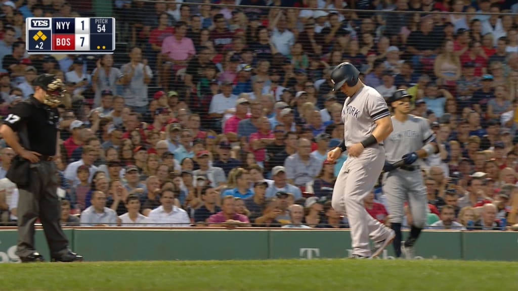 Boston Red Sox fan scales back of Green Monster, enters Fenway