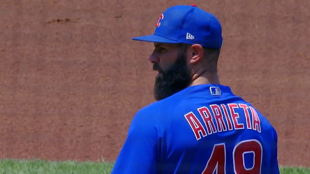 Jake Arrieta mentors Adbert Alzolay in Cubs rotation