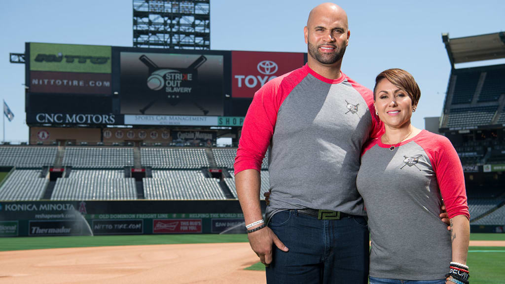 Know All About Albert Pujols Wife Deidre Pujols, Still Together?