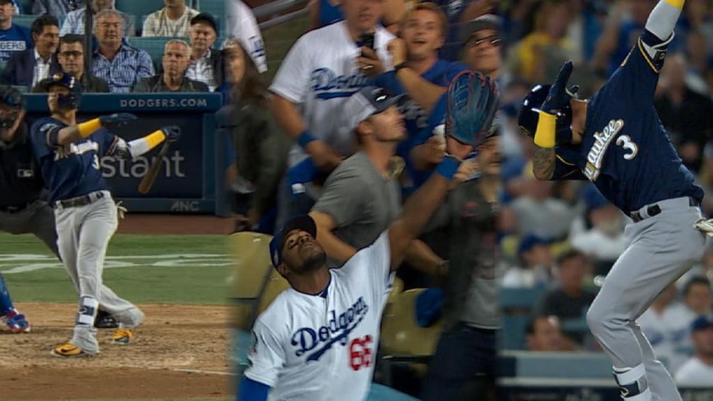 Arcia's opposite-field 2-run HR