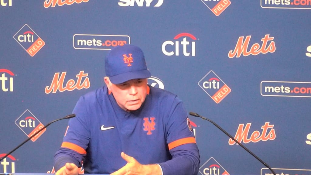 Buck Showalter, New York media, others react to Rangers ace Jacob deGrom's  injury