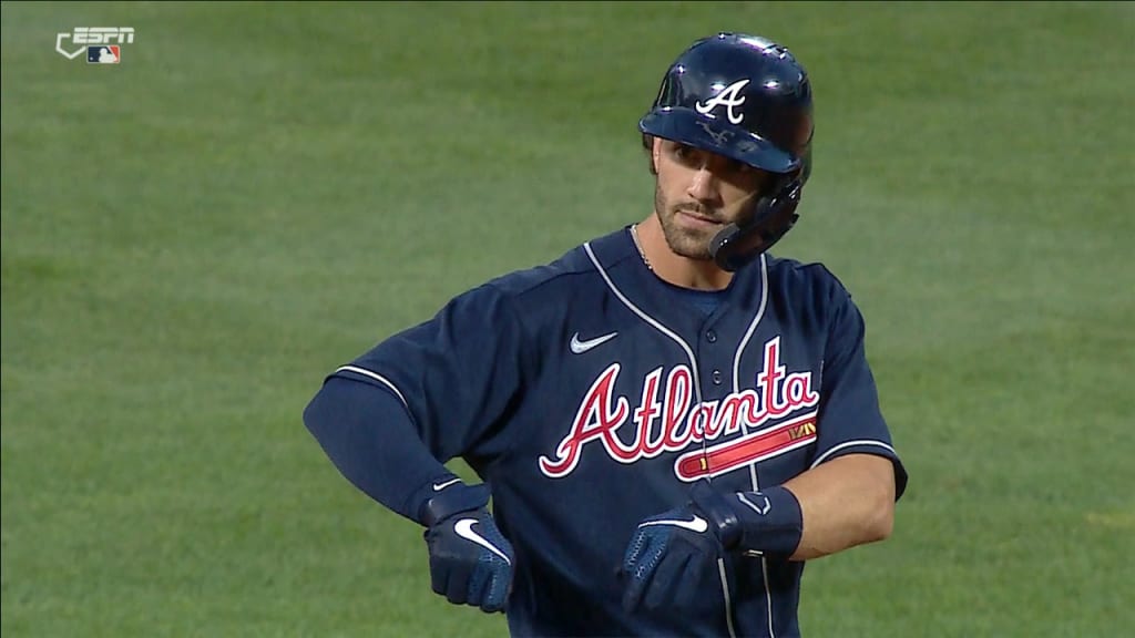 Dansby Swanson leads Braves past Mets