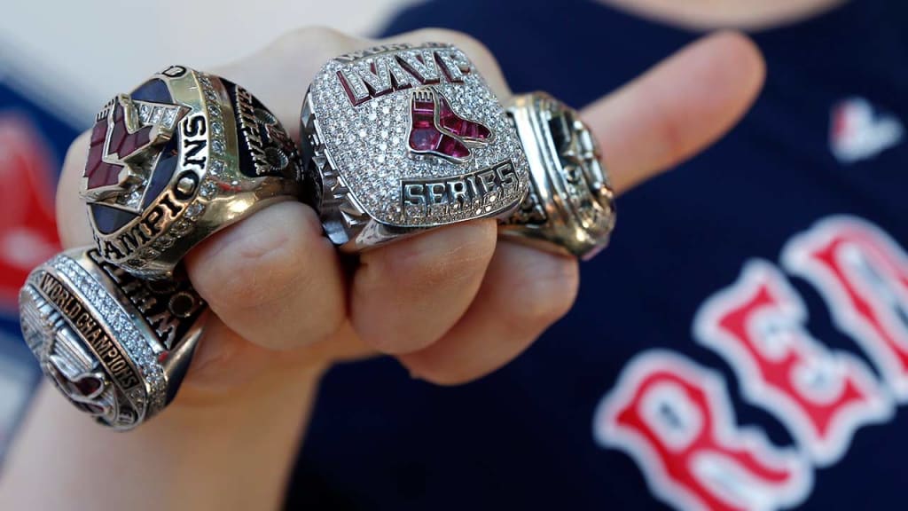 ¿Quién es el jugador con más anillos de Serie Mundial