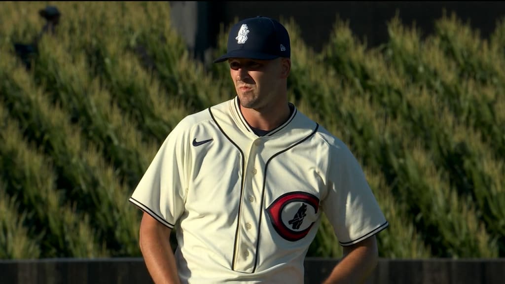 Chicago Cubs soak up atmosphere at Field of Dreams game