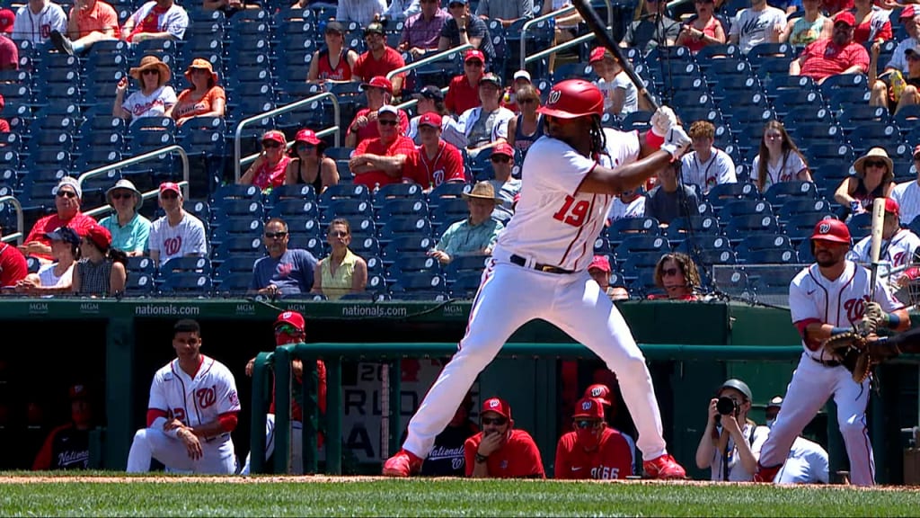 Bell's three-run homer lifts Nats to sweep of Blue Jays