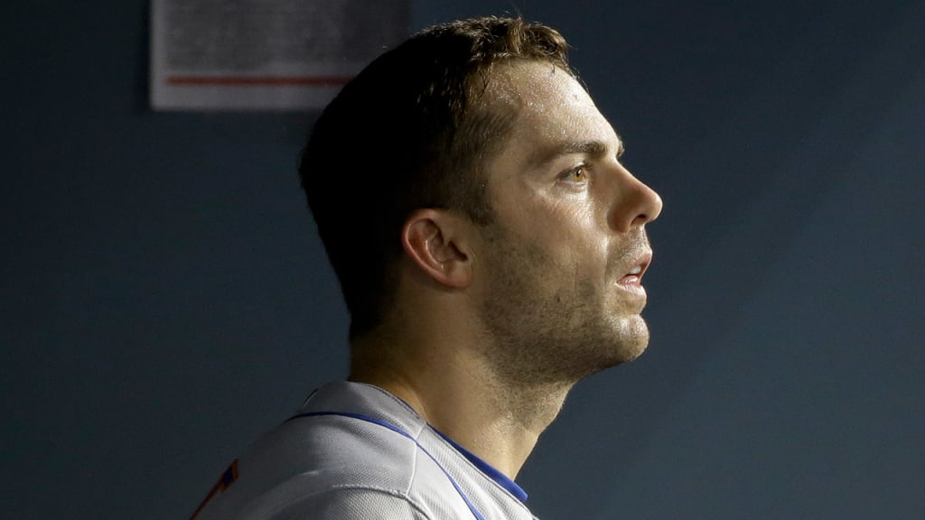 "I just want to give myself the chance to go out there and play baseball, be healthy," said David Wright. (AP)