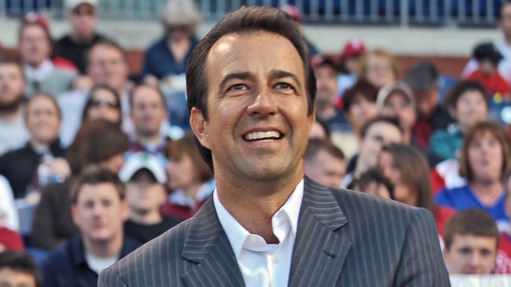 Todd Kalas is leaving the Rays' broadcast booth after being with the team since 1998. (Getty)