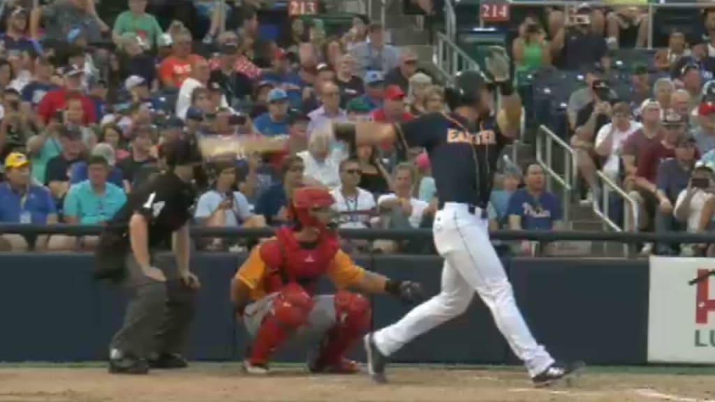 Tim Tebow hits homer in first Double A at-bat with Binghamton