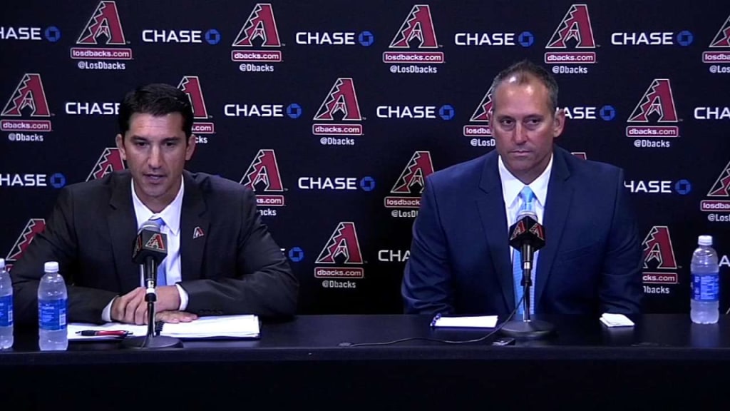 Lovullo introduced by D-backs