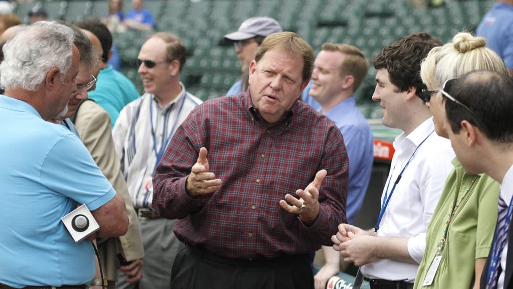 Jim Hendry spent nearly 17 seasons with the Cubs, including 2003 as GM of the NLCS team that was a win away from the World Series. (AP)