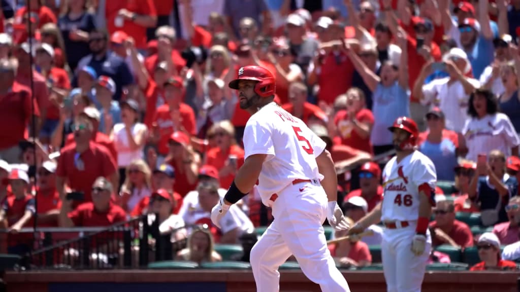 Cardinals' Albert Pujols makes historic debut on the mound in win over  Giants