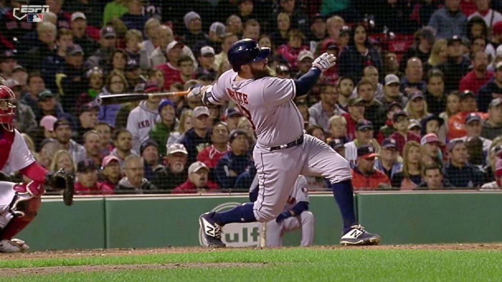 White's 2-run double