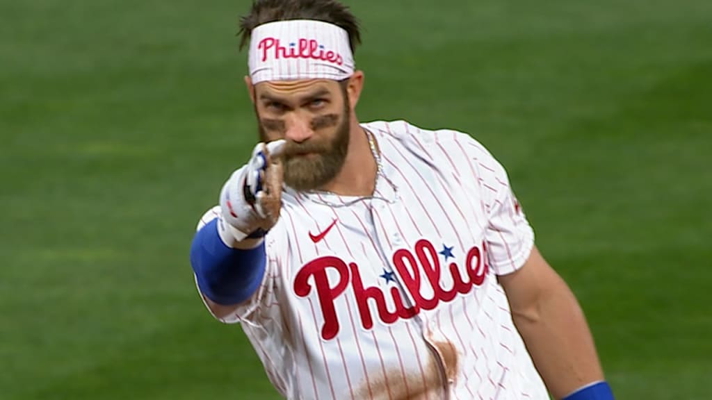 Phillies overcome Bryce Harper's ejection, errors and testing of the  bullpen to beat Cardinals, 5-4