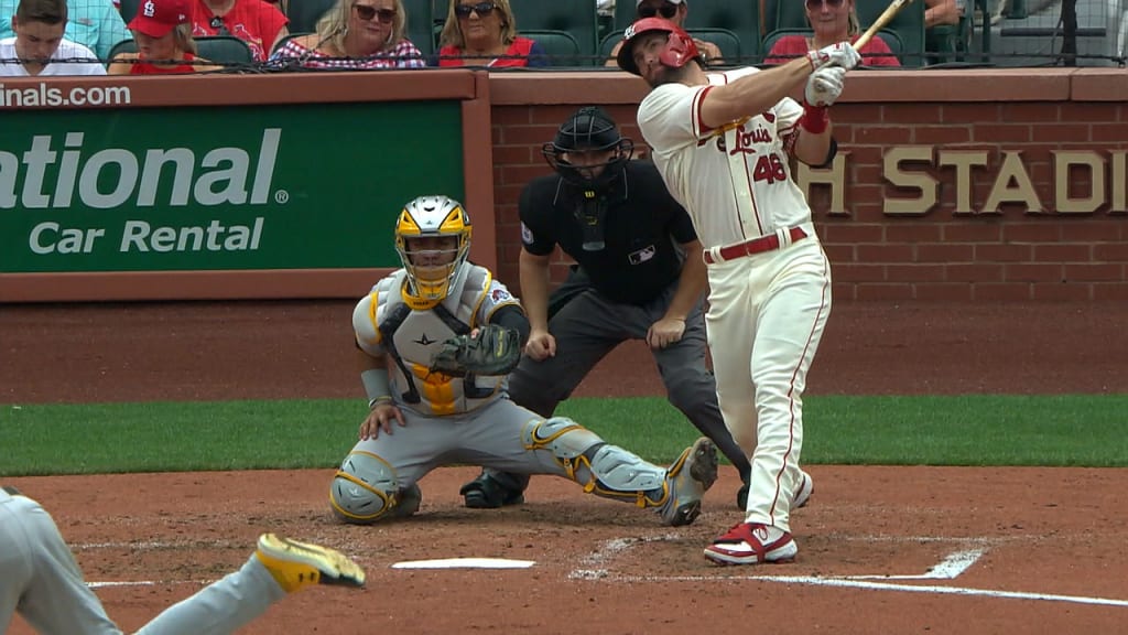 Slumping Cardinals drop third straight to Reds 5-1