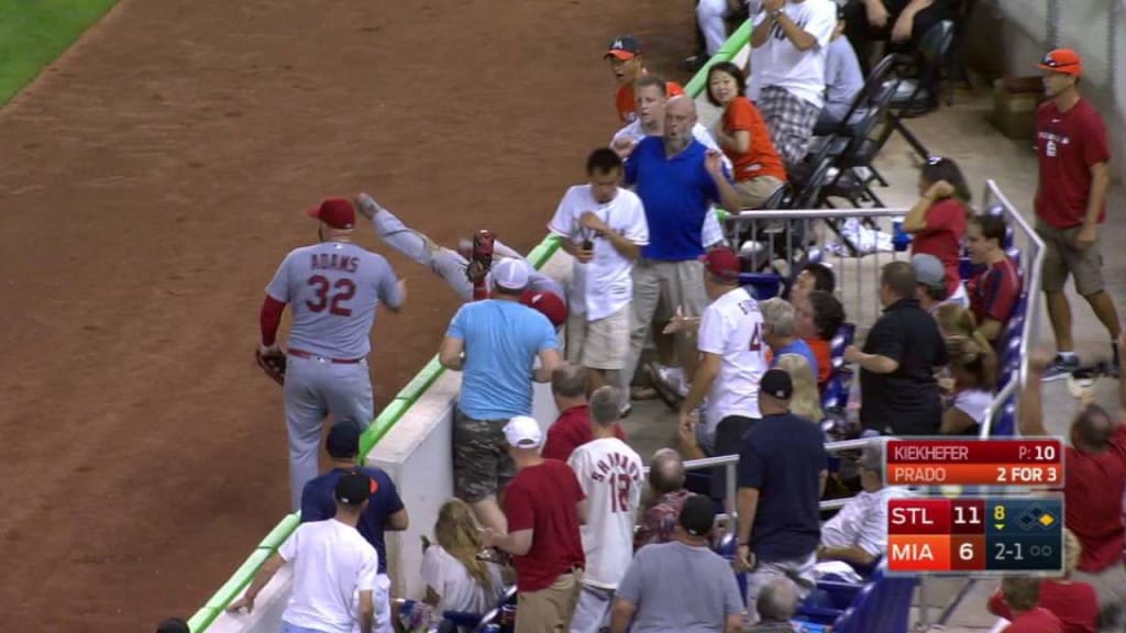 Wong's catch over the railing