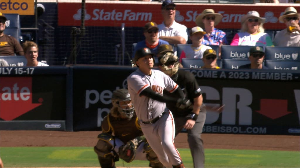 Giants score 12 runs vs. Padres after team home run derby