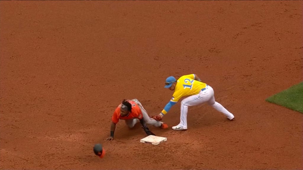 Cedric Mullins makes a great diving catch, Superman, Cedric Mullins  SUPERMAN, By MASN Orioles