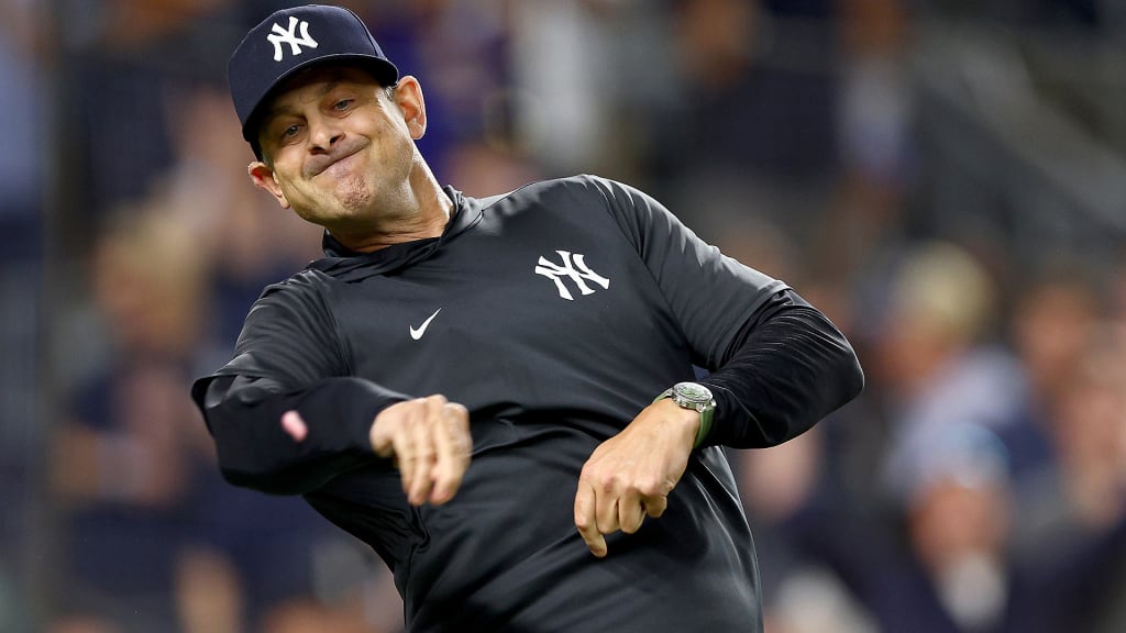 Aaron Boone y el difícil trabajo de dirigir a los Yankees