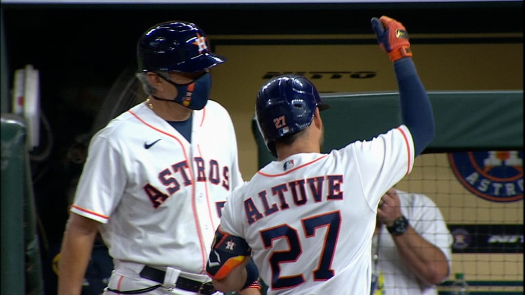 Tucker, Correa homer for Astros in 6-3 win vs Padres