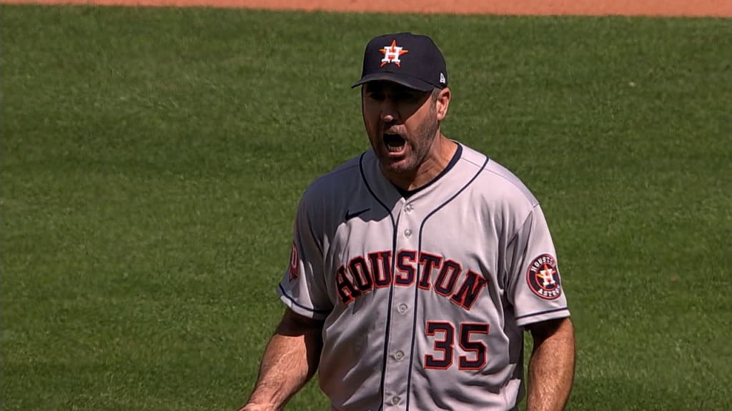 Houston Astros starting pitcher Justin Verlander (35) warms up in the top  of the first inning during the MLB game between the Houston Astros and the  Seattle Mariners on Tuesday, June 7