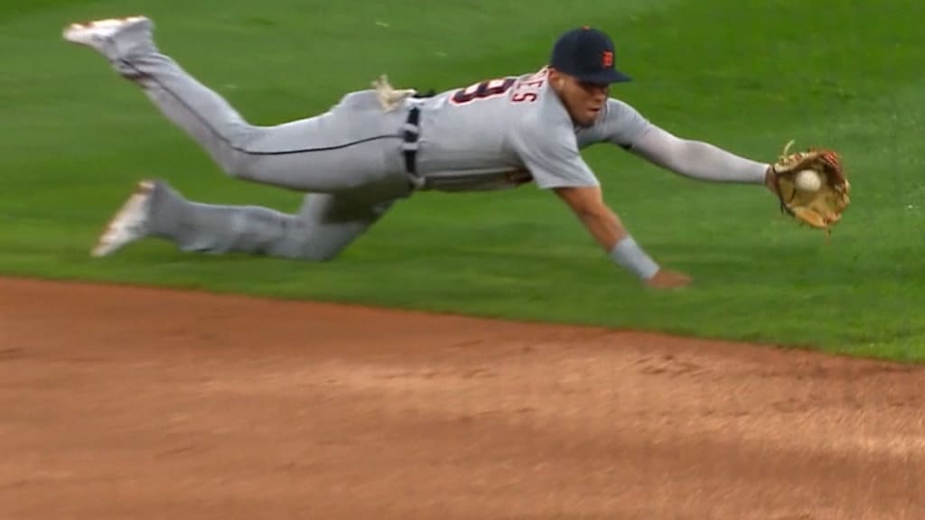 Rays beat Rangers at their own game, sending message as Isaac Paredes  torches Texas