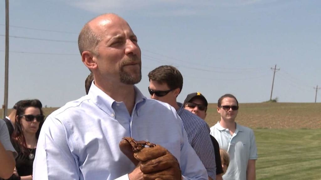 John Smoltz helping Lansing kids experience their own field of dreams