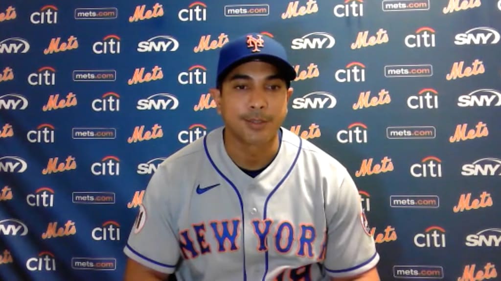 Lee's MLB debut crashed by Mets