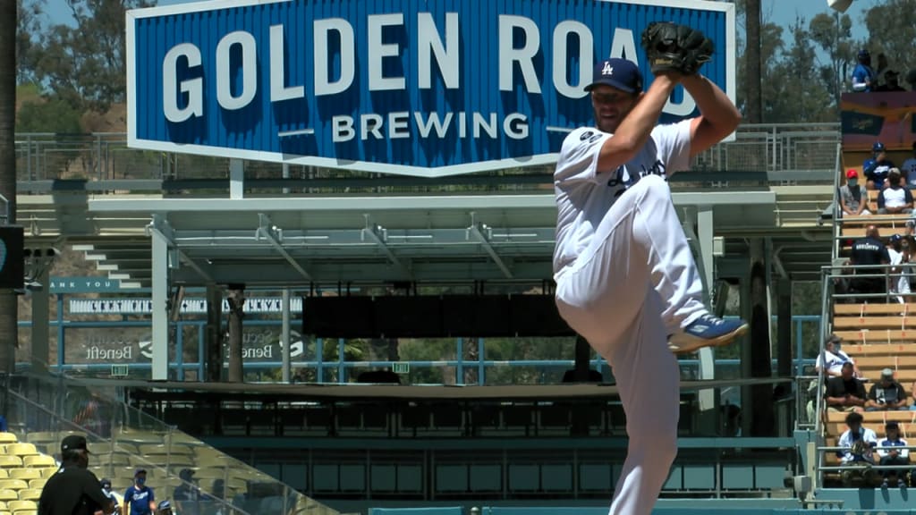 Seven shutout innings for Clayton Kershaw has Dodger Stadium roaring!