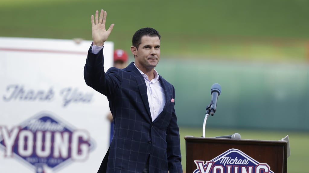 Former Ranger Michael Young appears on Baseball Hall of Fame