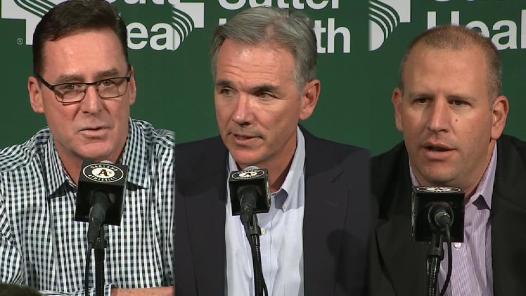 Billy Beane promoted to VP, David Forst named A's general manager