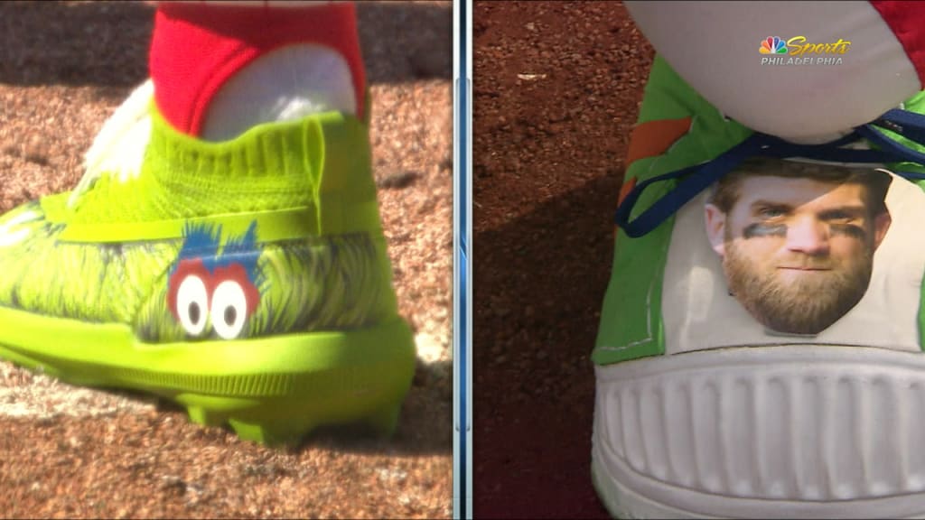 The Phillie Phanatic wore cleats with Bryce Harper's face on them 