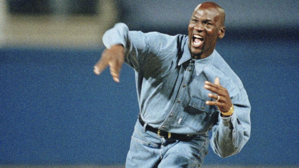 Michael Jordan's first pitch at a Cubs game! #mlb #michaeljordan