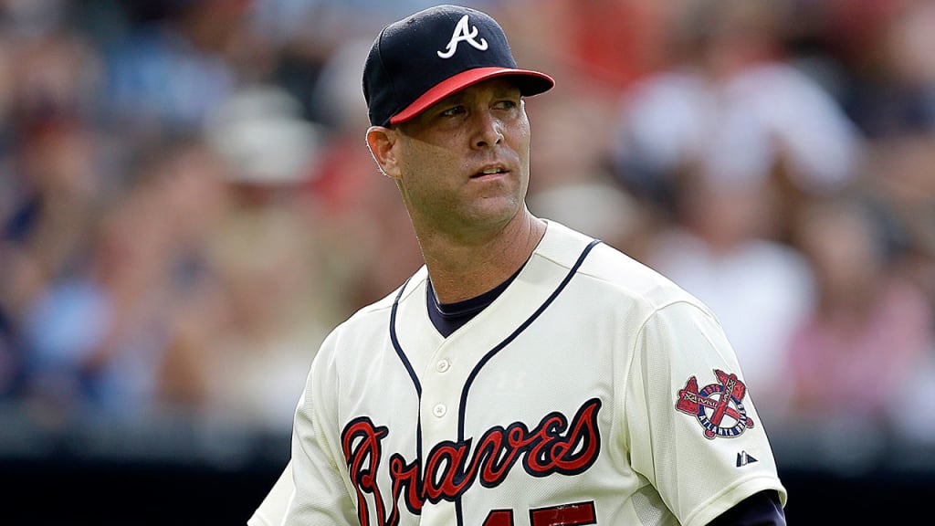 Tim Hudson, who collected 113 of his 222 career wins while with the Braves, retired after the 2015 season, his 17th in the Majors. (AP)
