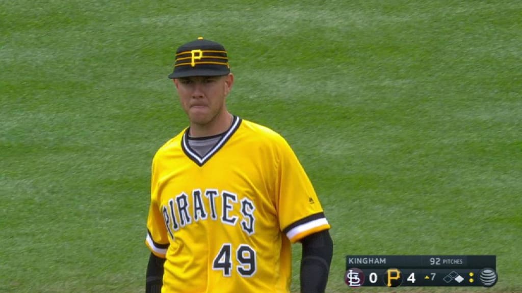 Pirates' Kingham loses perfect game in 7th in his MLB debut