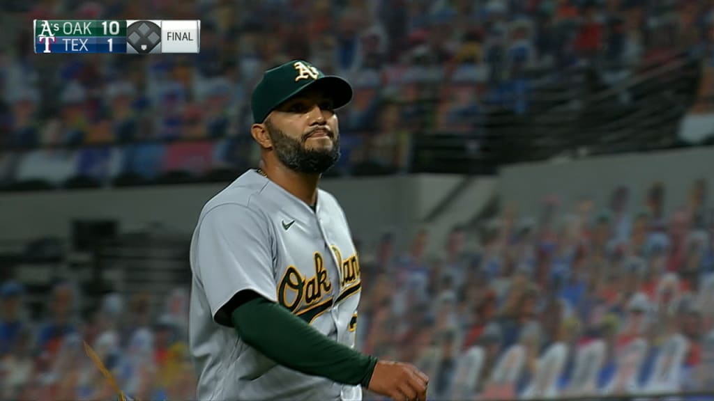 Oakland A's Yusmeiro Petit leads American League with 6 wins